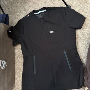 Figs Black Women's Top